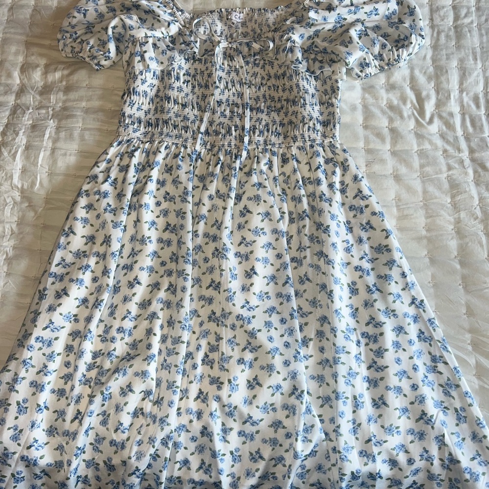 Ivy City Co blue floral and White Off-the-Shoulder Puff Sleeve Sundress